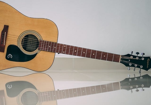 dr-100 Epiphone acoustic guitar review